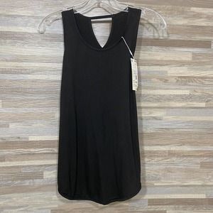 Halara Women's Black X-Large Cut Out Asymmetric Hem Casual Tank Top NEW